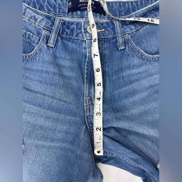 Hollister Low Rise Super Baggy Distressed Jeans Womens Size 4 - Picture 6 of 10